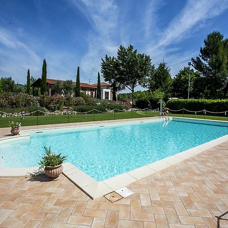 Agriturismo I Granai Crocemaroggia 외부 사진