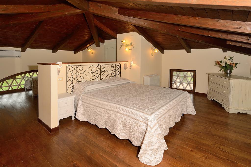 Agriturismo I Granai Crocemaroggia 외부 사진