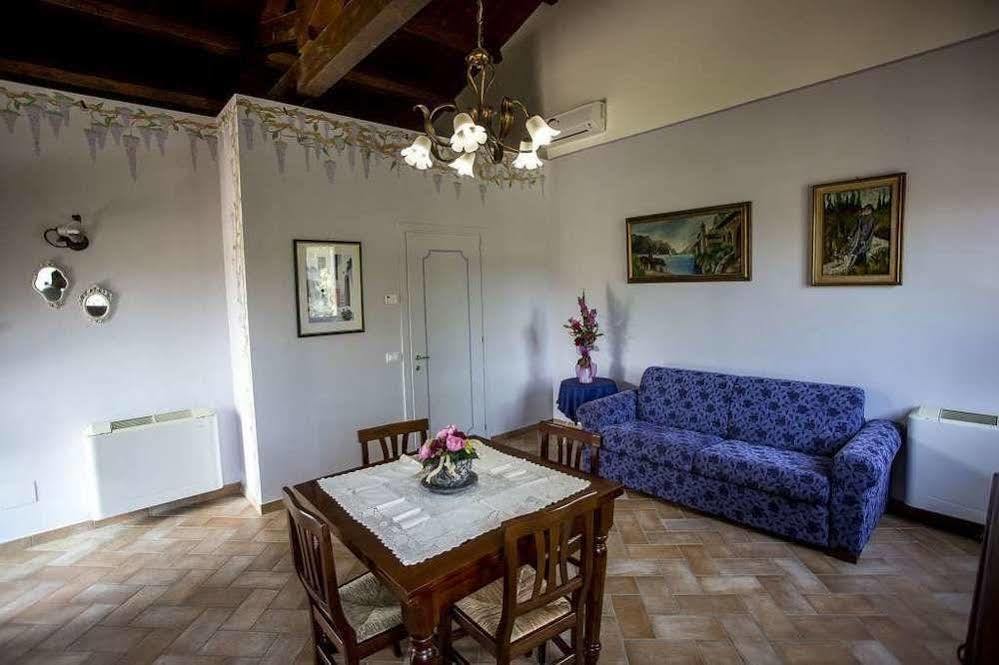 Agriturismo I Granai Crocemaroggia 외부 사진