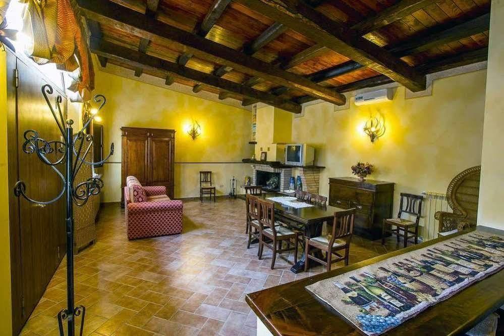 Agriturismo I Granai Crocemaroggia 외부 사진