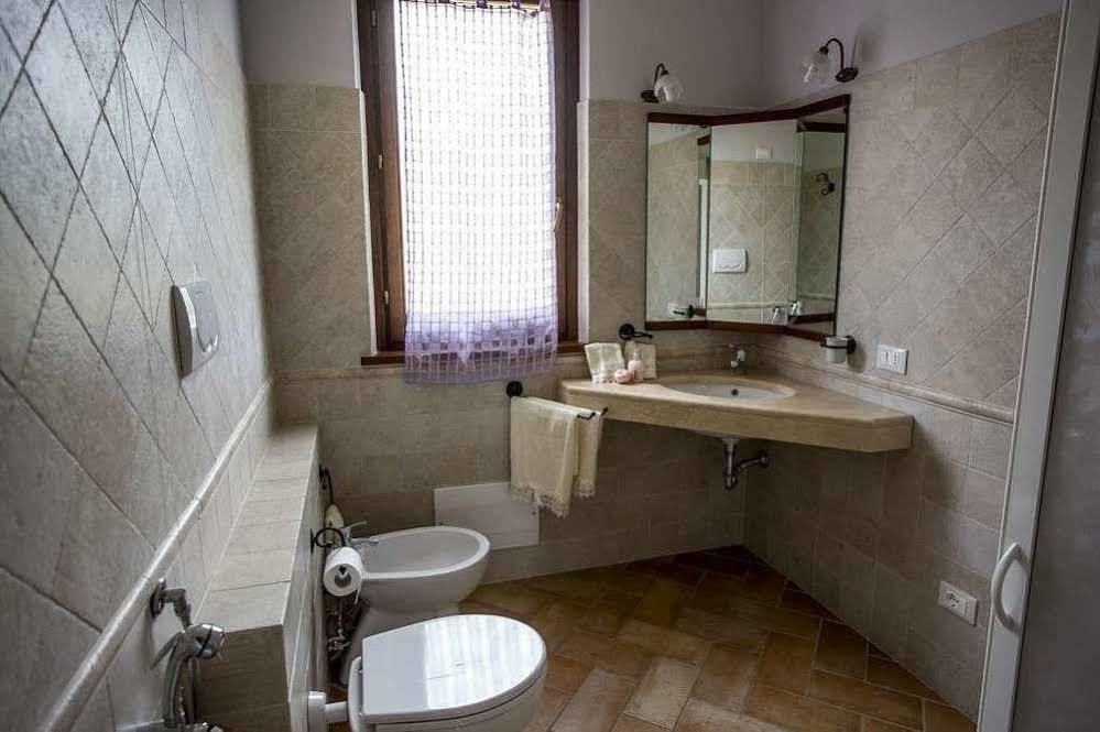 Agriturismo I Granai Crocemaroggia 외부 사진